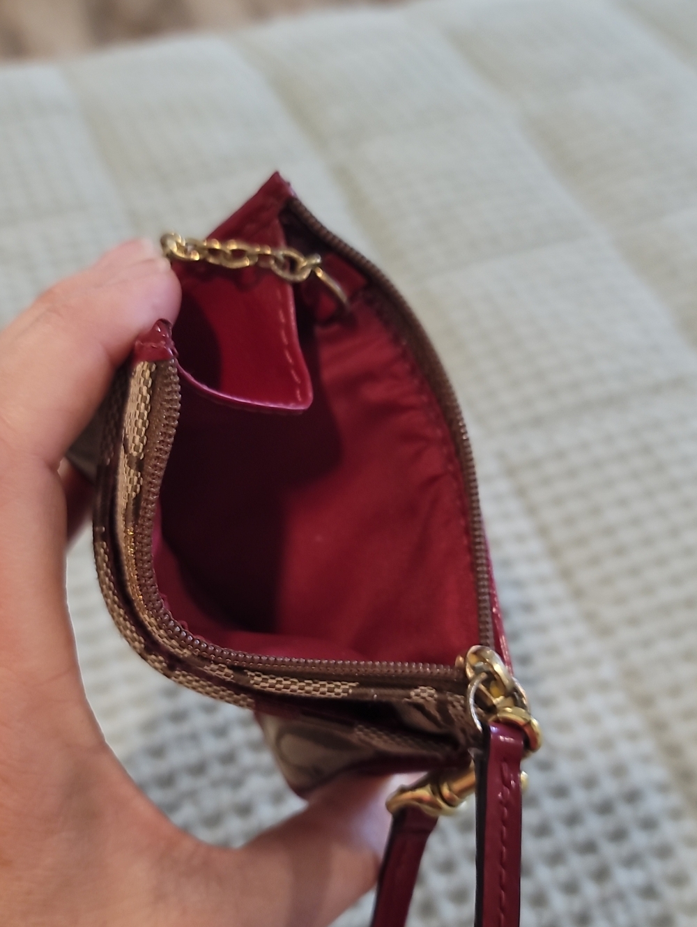 Cute Coach Wallet - Picture 4 of 4